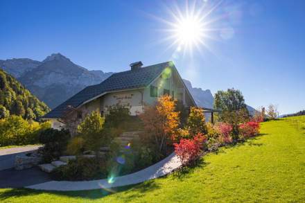 The Auberge de Montmin· <span><span> 2 Michelin Stars<span> restaurant Talloires</span> </span></span>- Maison de cuisine 